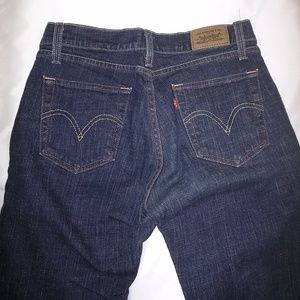 Levis curvy cut jeans